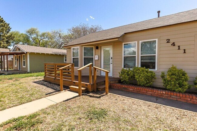 Foto del edificio - Cute 2 Bedroom Close to Texas Tech