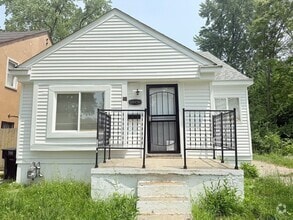 Building Photo - 18938 Dale St