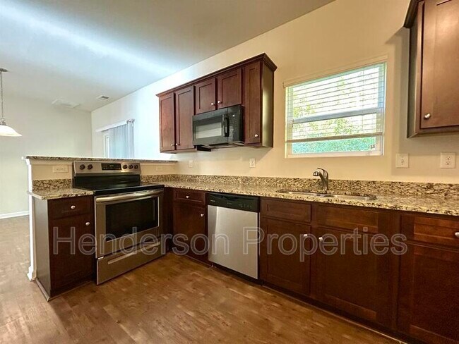 Foto del edificio - 303 Village Creek Way