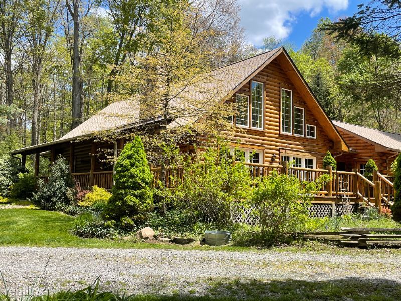 221 Itawambi Trail, Mercer, PA 16137 House Rental in Mercer, PA