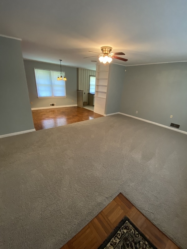 Photo - 2118 Carlton Way House