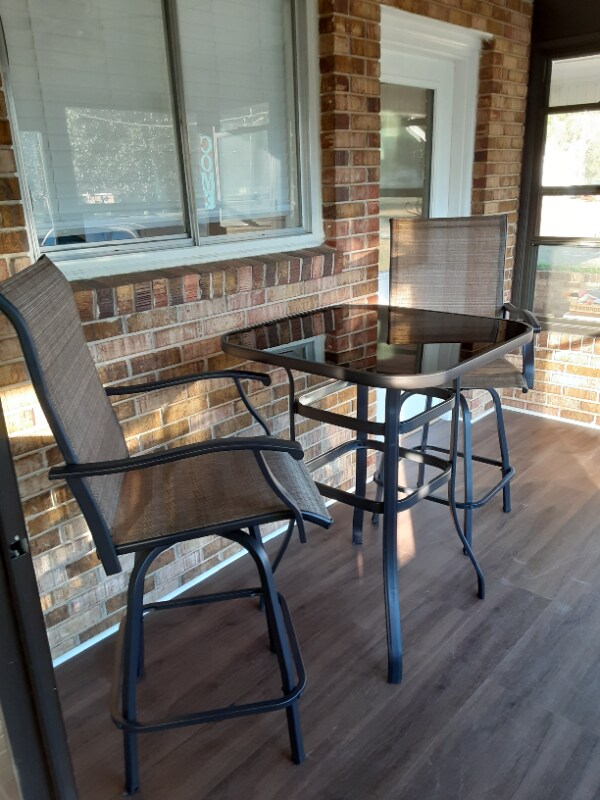 Foto del edificio - 126 W Hope Dr