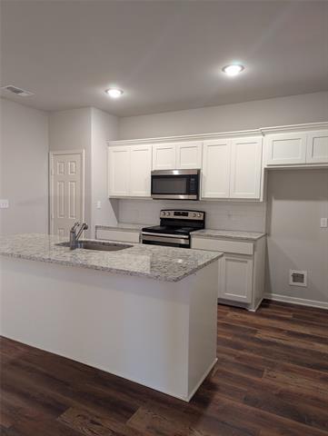 Foto del edificio - 2700 Ginger Ct