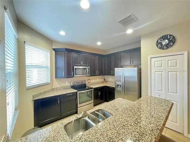 Foto del edificio - 10060 Hartford Maroon Rd