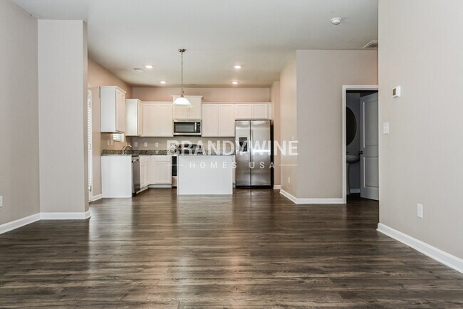 Building Photo - 1682 Berry Dr