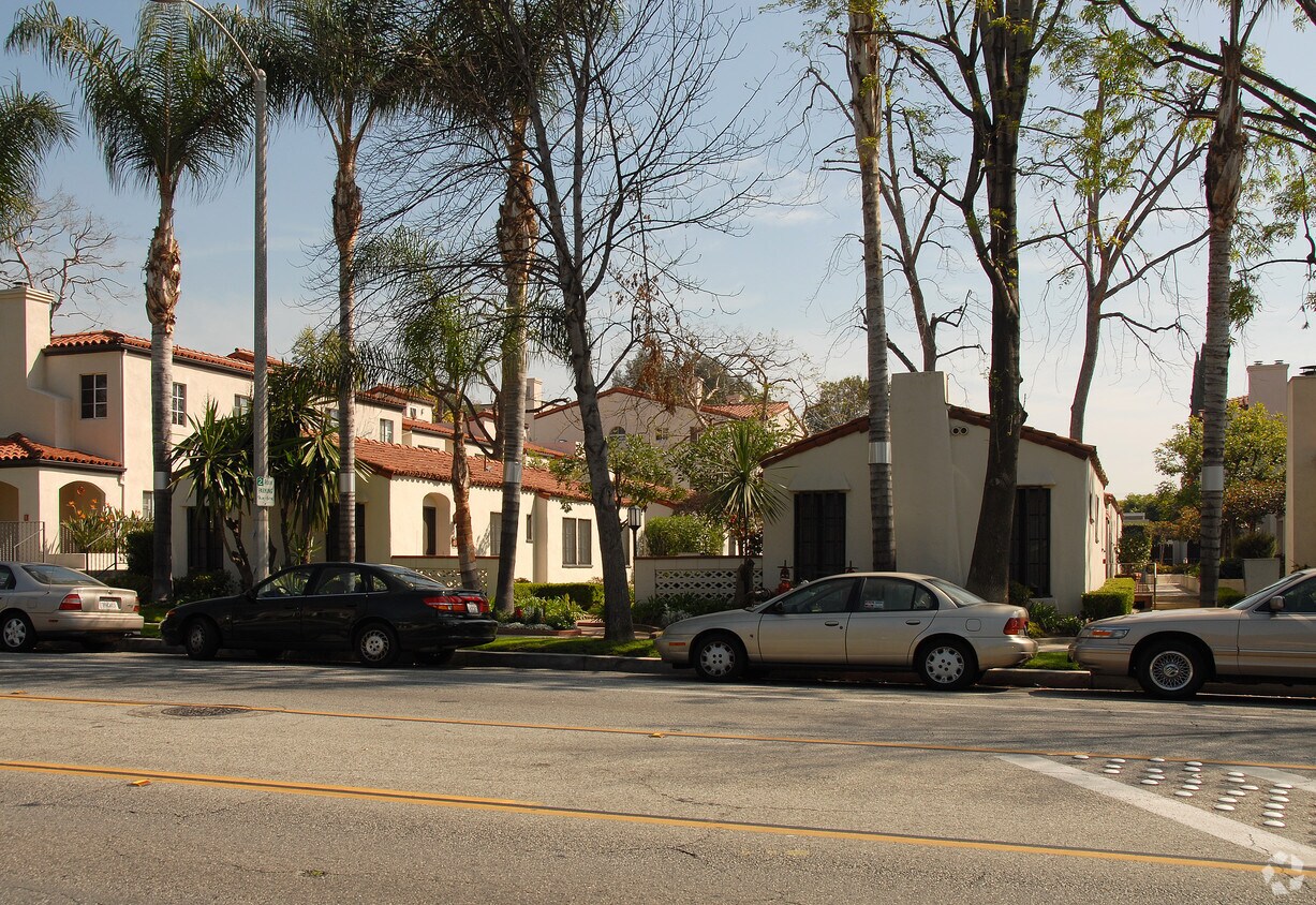 388 S Marengo Ave, Pasadena, CA 91101 Apartments in Pasadena, CA