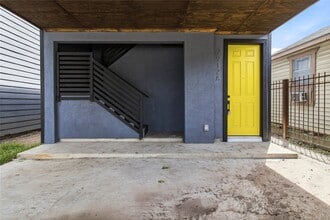 Building Photo - 7912 Ave E