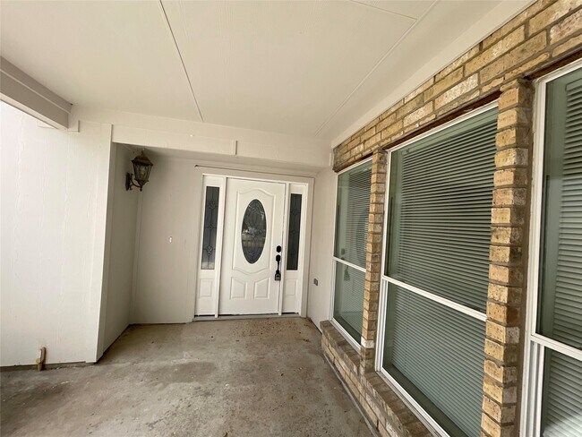 Foto del edificio - 2023 Mustang Springs Dr