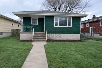 Building Photo - 4408 Elm Ave