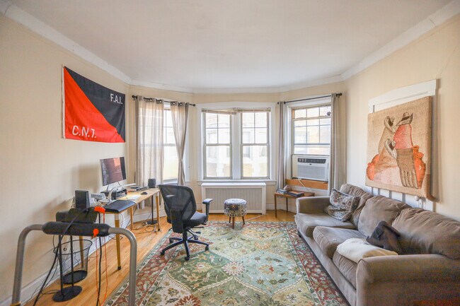 Foto del edificio - 1060 W North Shore Ave