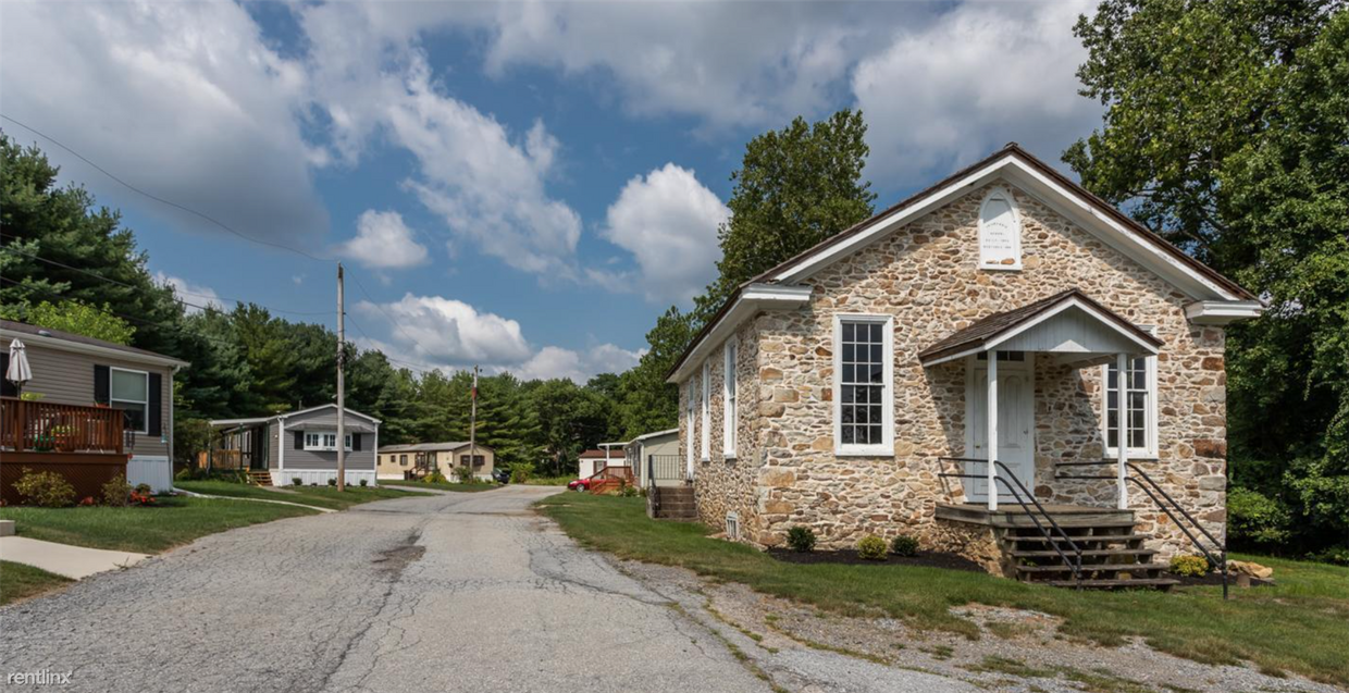 Building Photo - 2 br, 1 bath House - 506 Reeceville Rd
