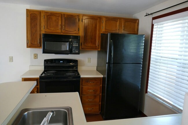 Photo - 3 Criswell Ln Townhome