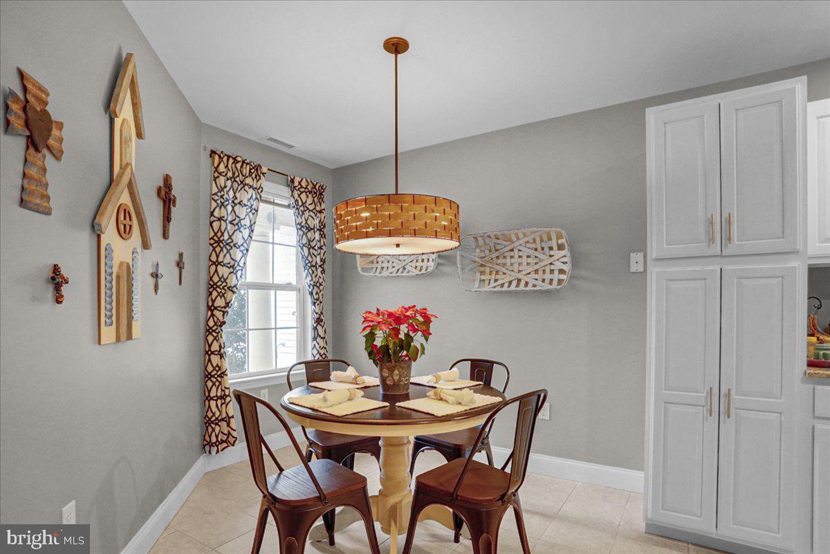 Foto principal - 307 Oak Hill Ln
