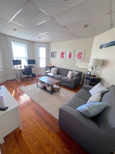 Foto del edificio - 738 E 6th St