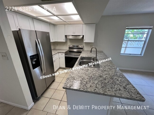 Building Photo - 2724 63rd Terrace N