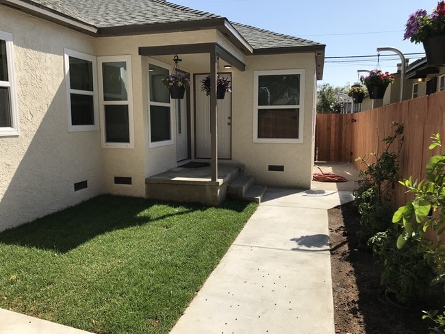 Front Yard - 4375 Overland Ave