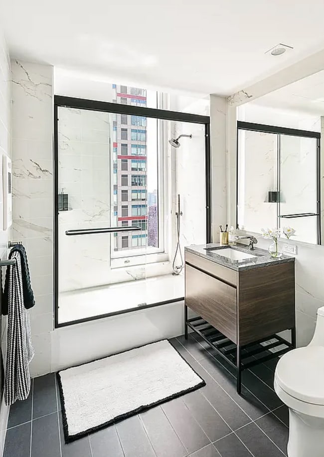 Foto del edificio - 233 E 54th St