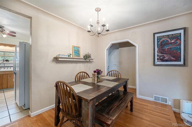 Foto del edificio - 895 Vance St