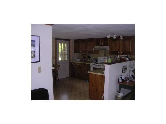 Building Photo - 63 Banfield Rd