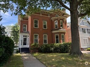 Building Photo - 251 Edwards St