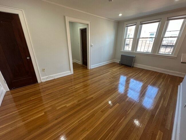 Building Photo - 130 Highland Ave