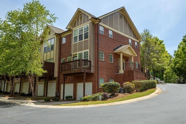 Foto del edificio - 1240 Ashford Creek Way NE