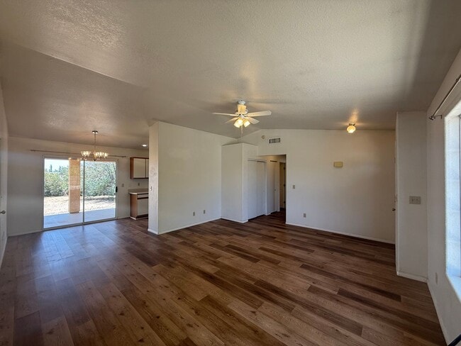 Building Photo - 7778 E Pioneer Dr