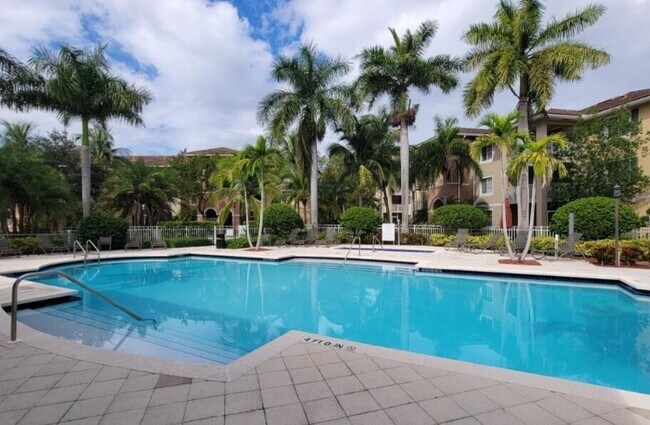 Foto del edificio - 6533 Emerald Dunes Dr