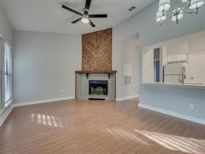 Building Photo - 2901 San Jacinto Blvd