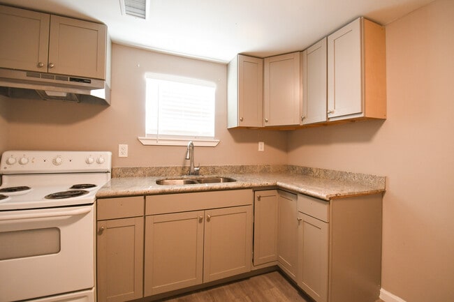 Foto del edificio - 411 W 29th Ave