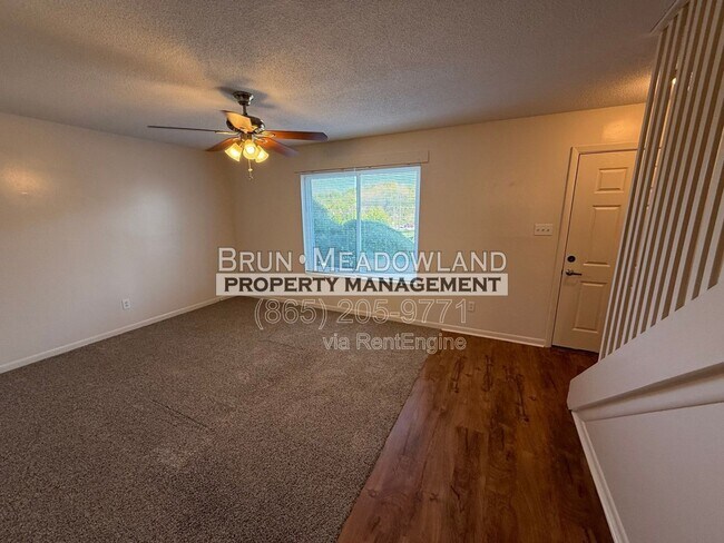 Building Photo - 3607 Lark Cir