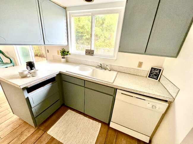 Foto del edificio - 3800 Nicholson Rd