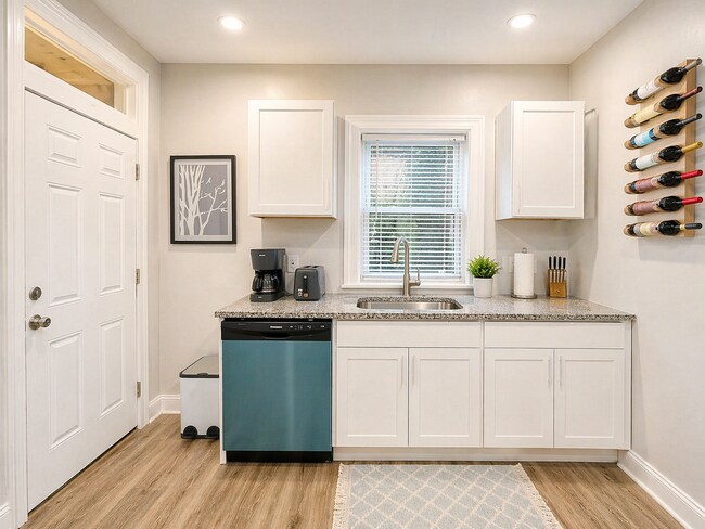 Foto del edificio - 5404 Black St