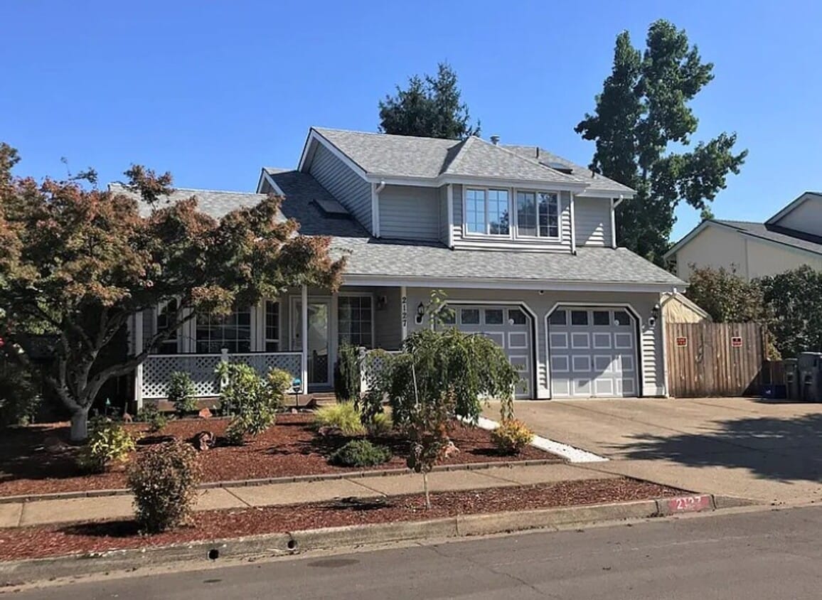 Primary Photo - 3 Bedroom, 2.5 Bath home in West Eugene