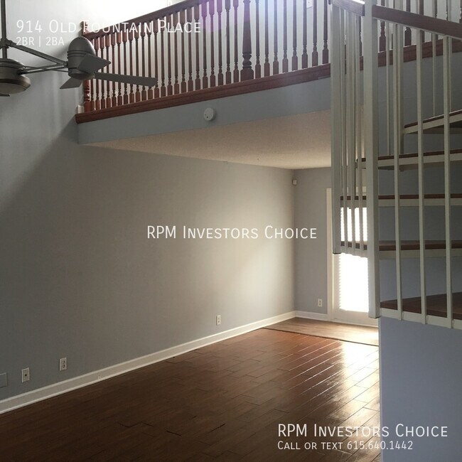 Building Photo - Cute and private 2 bedroom / 2 bath in Her...