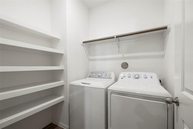 Building Photo - 29507 Whitebrush Trace Dr