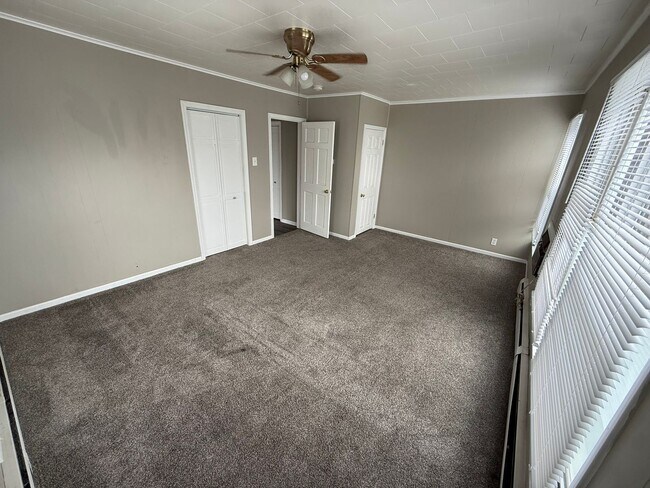 Foto del edificio - 424 S Market St