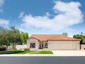 Building Photo - 5517 W Aster Dr