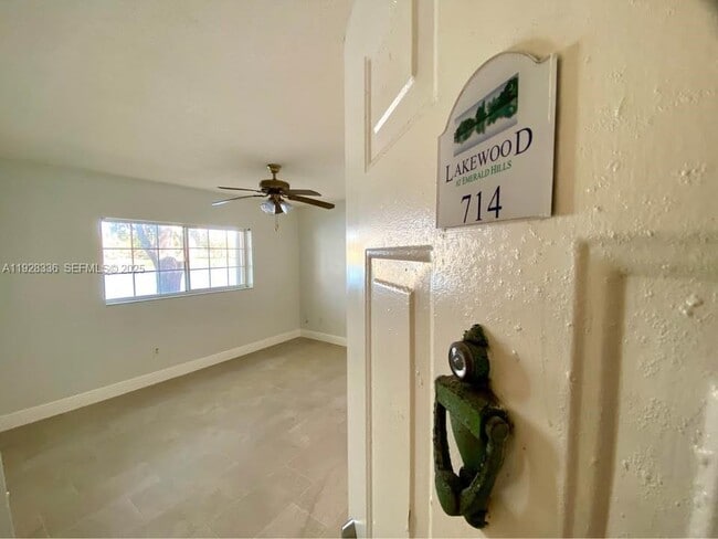 Foto del edificio - 3670 N 56th Ave