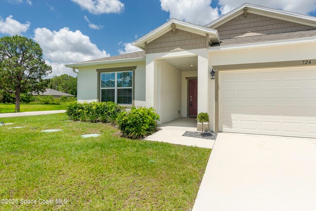 Building Photo - 724 San Filippo Dr SE