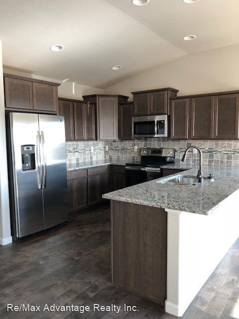 Building Photo - 3 br, 2.5 bath House - 11451 Rill Point