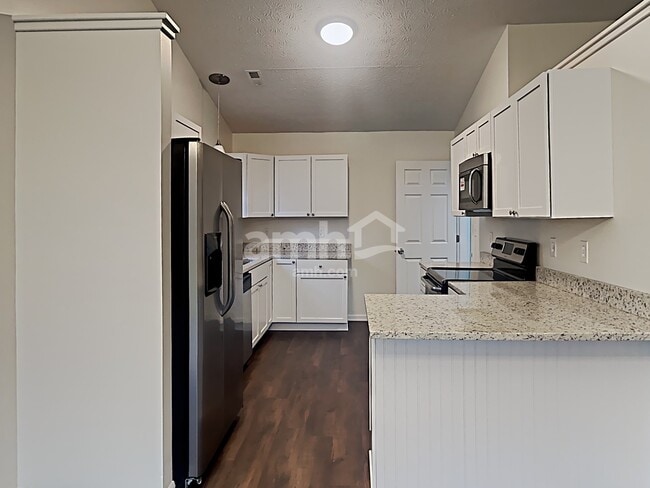 Building Photo - 12757 Sovereign Ln