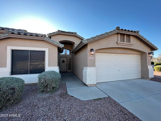 Building Photo - 30091 N Maravilla Dr