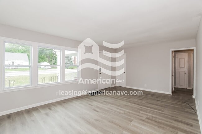 Foto del edificio - 8375 Pippin Rd