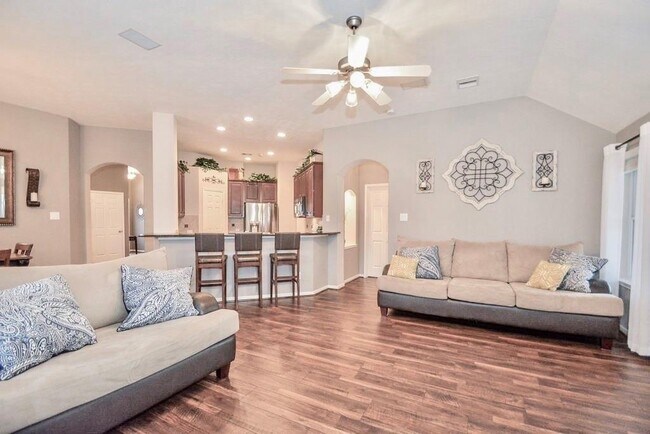 Foto del edificio - 26022 Sterling Stone Ln