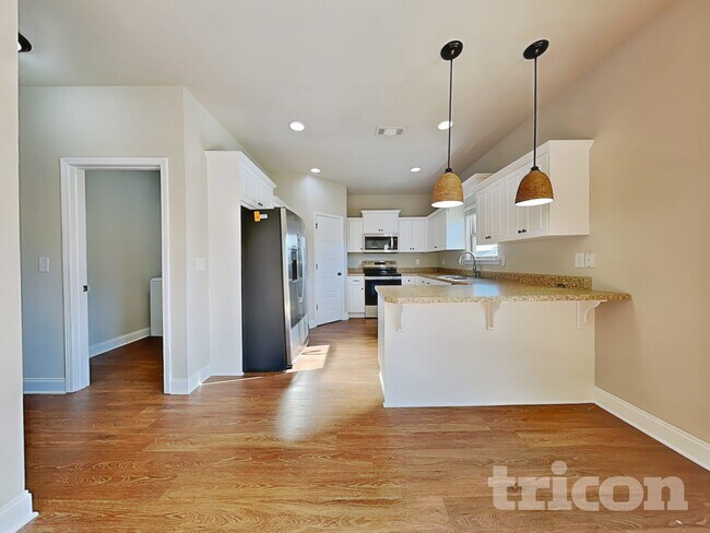 Foto del edificio - 667 Dandelion Row