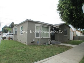 Building Photo - 358 E Sunset St