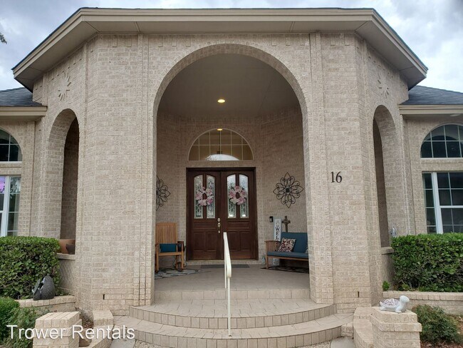 Building Photo - 4 br, 4.5 bath House - 16 San Clemente Circle
