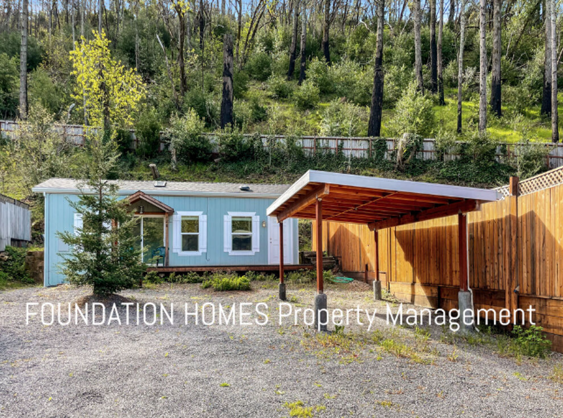 Foto principal - 1 br, 1 bath House - 728 Adobe Canyon Road