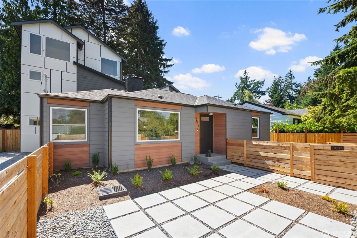 2bd/1.75ba Seattle Condo - 2bd/1.75ba Seattle Condo